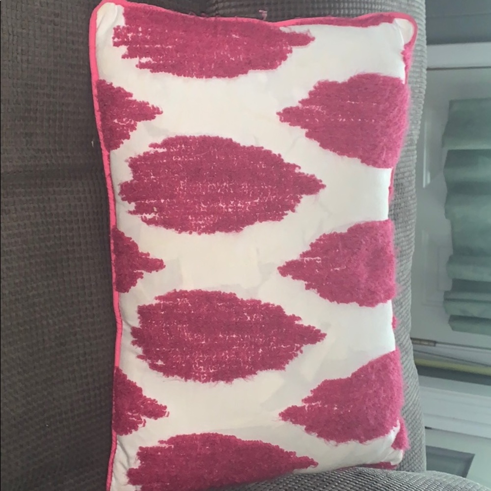 Pillow